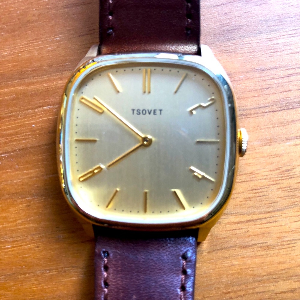 Tsovet Brand New Leather Watch
